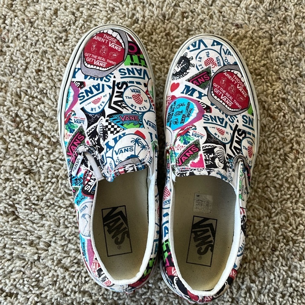slip on Vans! women’s size 9.5 and men’s size 8. worn a couple times
